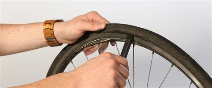 Question: How To Change A Bike Tube Without Tire Levers
